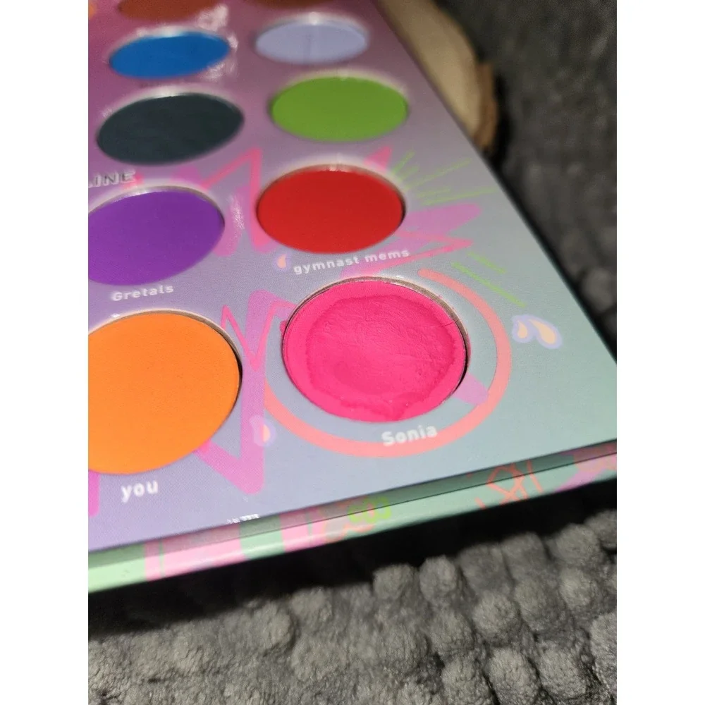 Morphe Avani‎ Gregg For the Bebs Makeup Eyeshadow Palette
